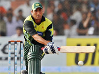 Younis Khan on top of the world Younis Khan on top of the world