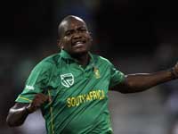 Tsotsobe's house nearly robbed Tsotsobe's house nearly robbed