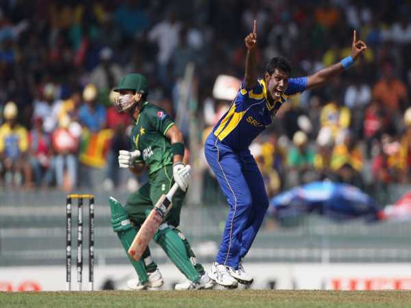 Misbah, Younis guide Pak to 277/7 vs SL Misbah, Younis guide Pak to 277/7 vs SL