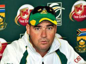 Coach Arthur backs Aussie trio Coach Arthur backs Aussie trio