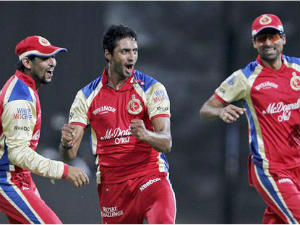 IPL 5: RCB aim to lift trophy this year IPL 5: RCB aim to lift trophy this year