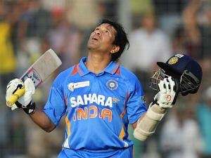 100 gold coins for Sachin's 100th ton 100 gold coins for Sachin's 100th ton