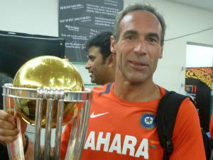 IPL 7: KKR ropes in adventurer Mike Horn IPL 7: KKR ropes in adventurer Mike Horn