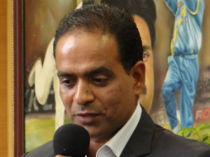 Joshi, 'ornament' of the game: Dravid Joshi, 'ornament' of the game: Dravid