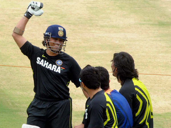 MP Tendulkar pads up for new innings MP Tendulkar pads up for new innings