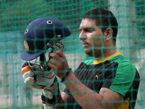 Yuvraj's 208 in vain; Central in final Yuvraj's 208 in vain; Central in final