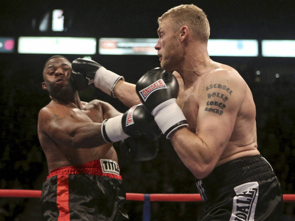 Andrew Flintoff wins debut fight Andrew Flintoff wins debut fight