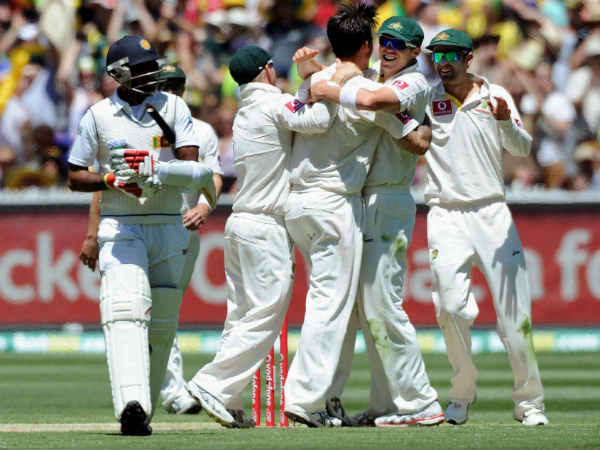 Johnson, Warner put Australia on top Johnson, Warner put Australia on top