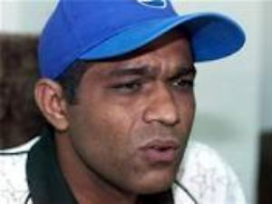 Afridi should play domestic games: Latif Afridi should play domestic games: Latif