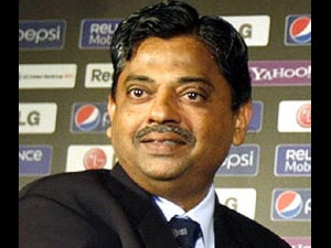 Shetty serves legal notice to MCA Shetty serves legal notice to MCA