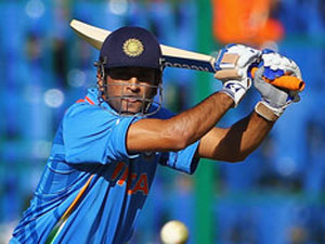 Dhoni defends bowling Ishant Dhoni defends bowling Ishant
