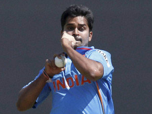 Kulkarni injured, Vinay back Kulkarni injured, Vinay back