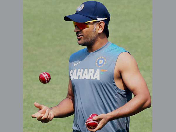 Dhoni ahead of Sachin, Amitabh, Salman Dhoni ahead of Sachin, Amitabh, Salman