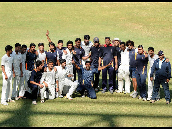 Maharashtra pacer Fallah destroys Bengal Maharashtra pacer Fallah destroys Bengal