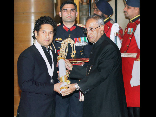 Sachin is the ideal role model: Dhoni Sachin is the ideal role model: Dhoni
