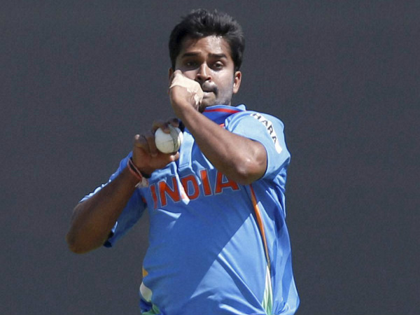 IPL 8: Mumbai Indians sign Vinay, Unmukt IPL 8: Mumbai Indians sign Vinay, Unmukt